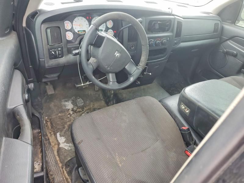 2005 Dodge RAM 1500 ST