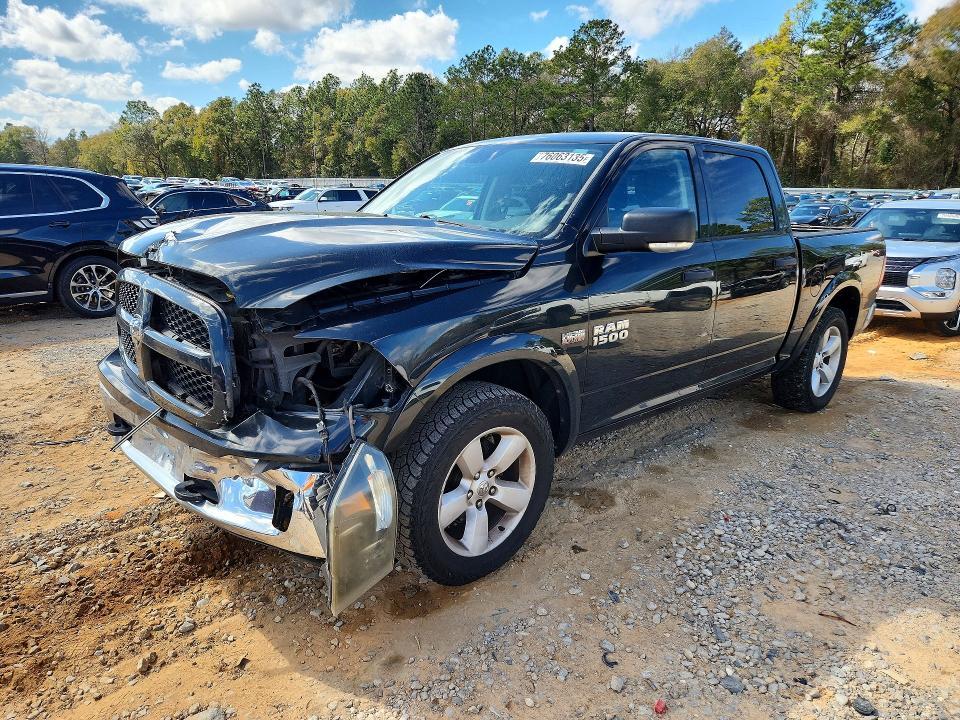 2015 Dodge Ram 1500 slt