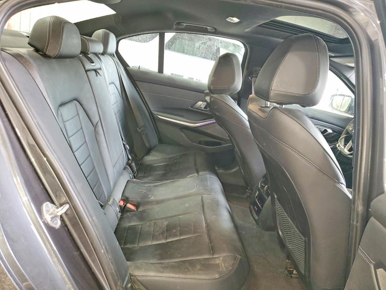 2021 BMW 330xe
