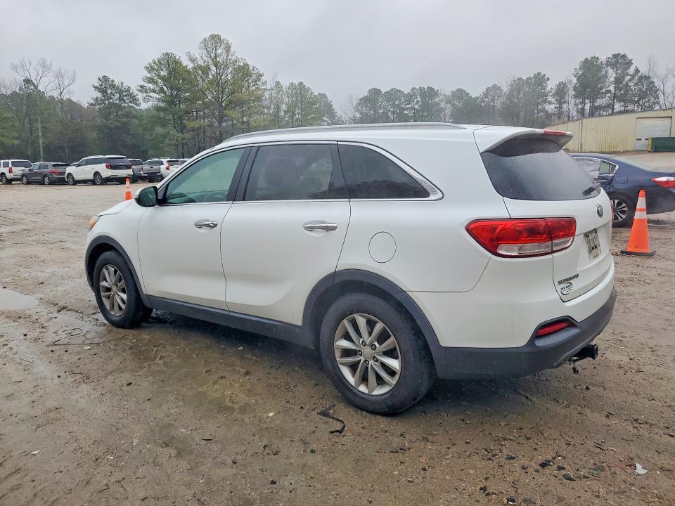 2016 KIA Sorento lx V6