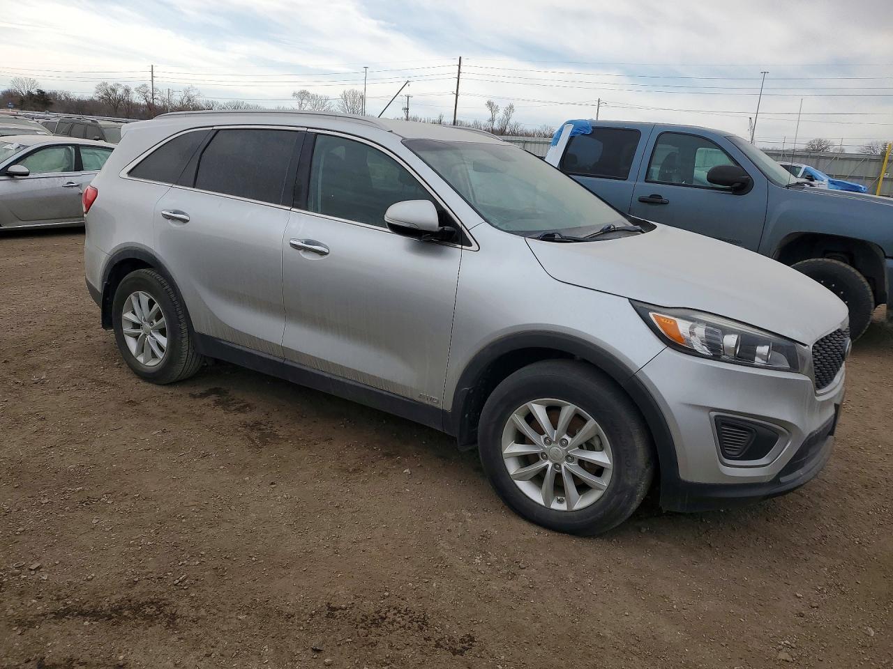 2018 KIA Sorento lx