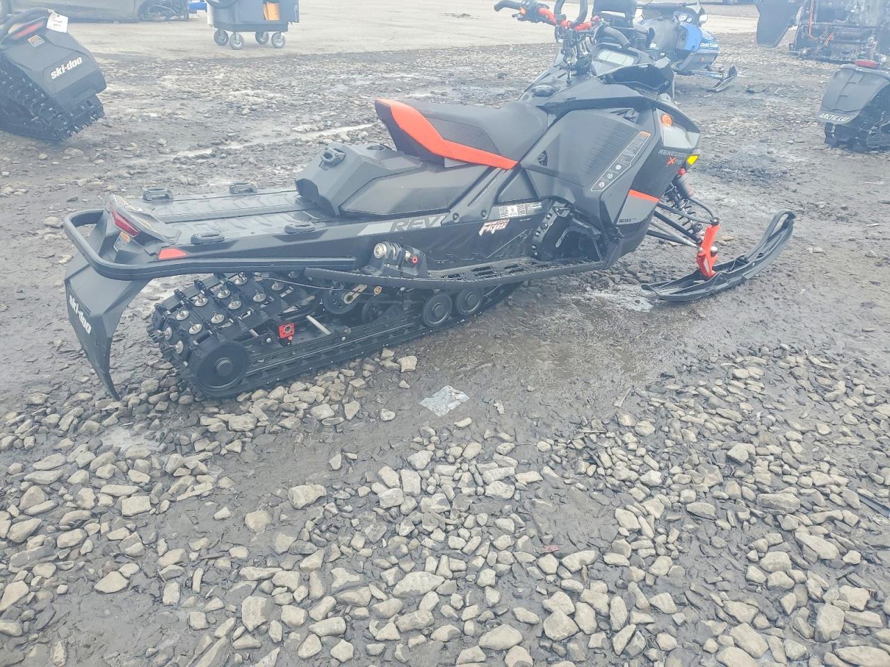 2020 Skidoo Renegade