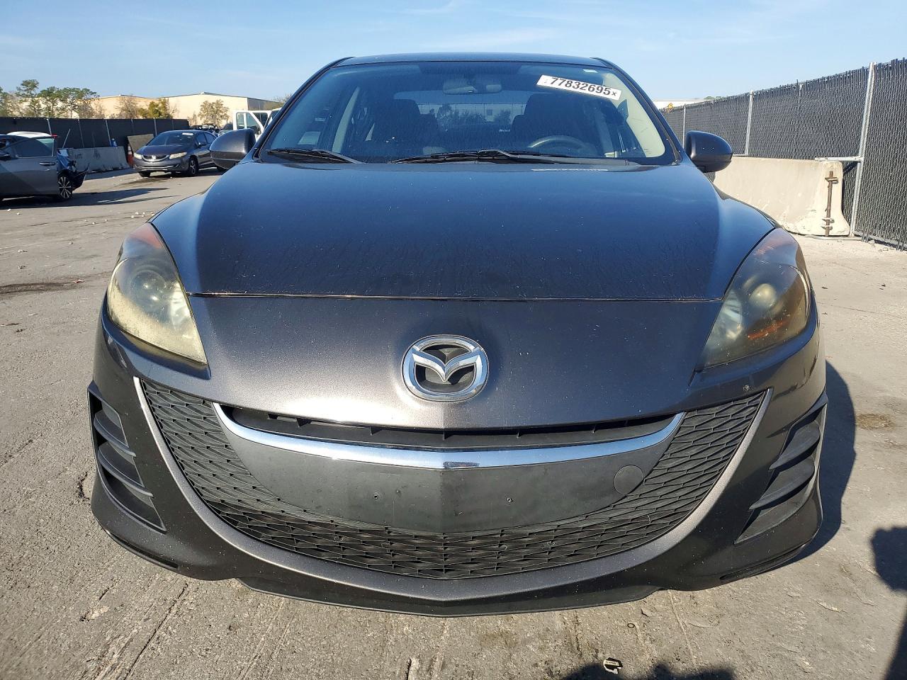 2010 Mazda 3 I