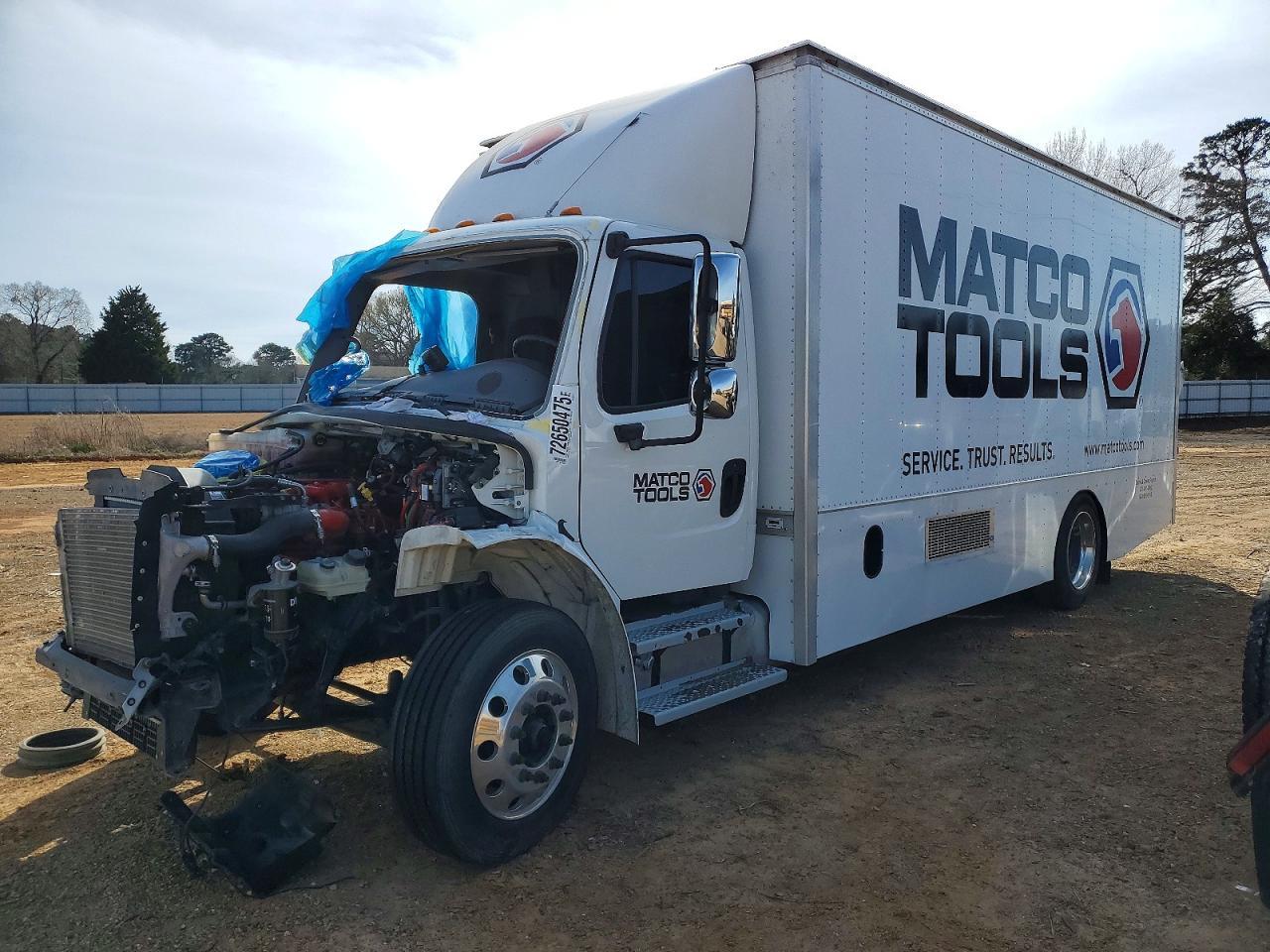 2017 Freightliner Business Class M2 Delivery Truck