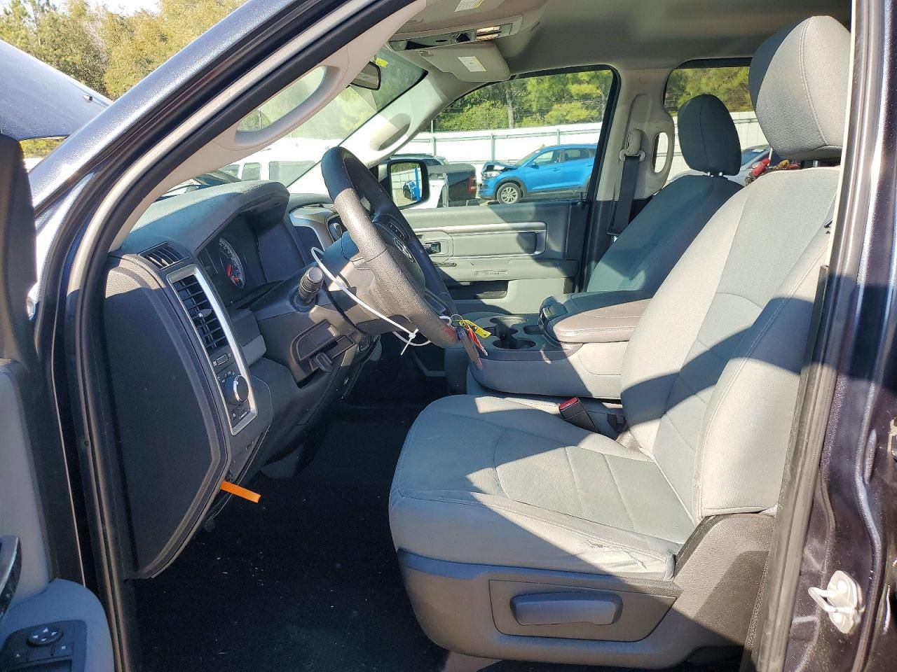 2018 Dodge Ram 1500 slt