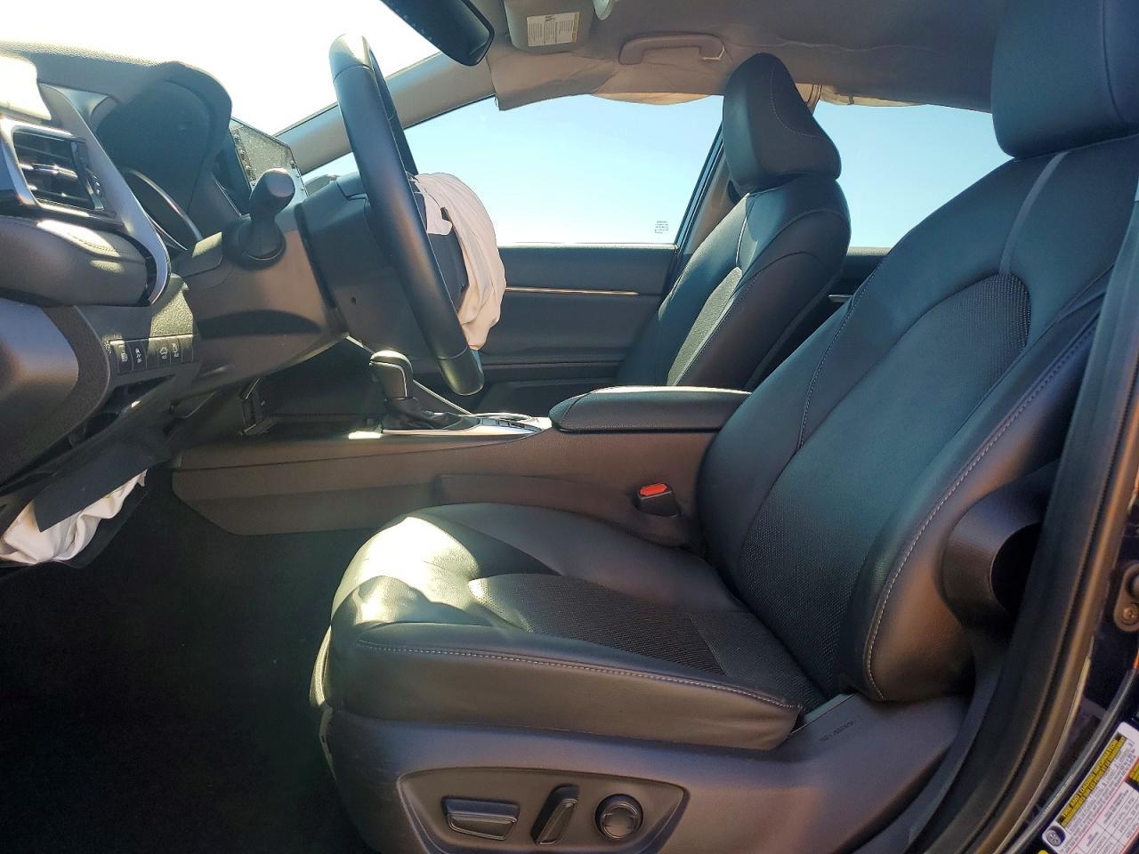 2021 Toyota Camry xle