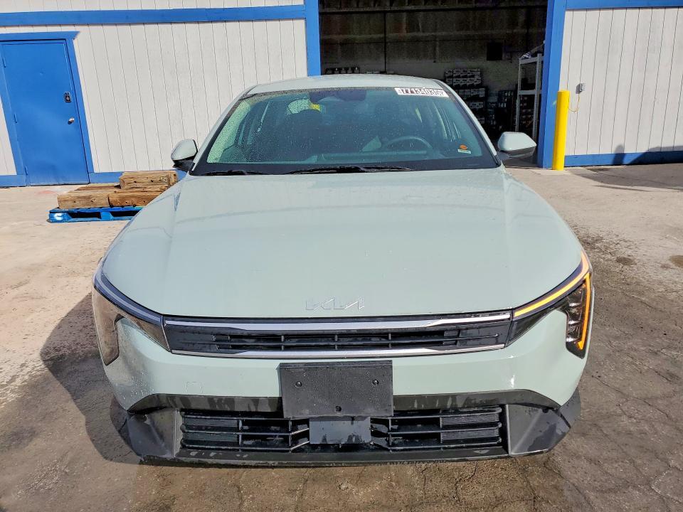 2025 KIA K4 lx