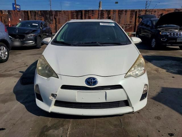 2013 Toyota Prius c Three