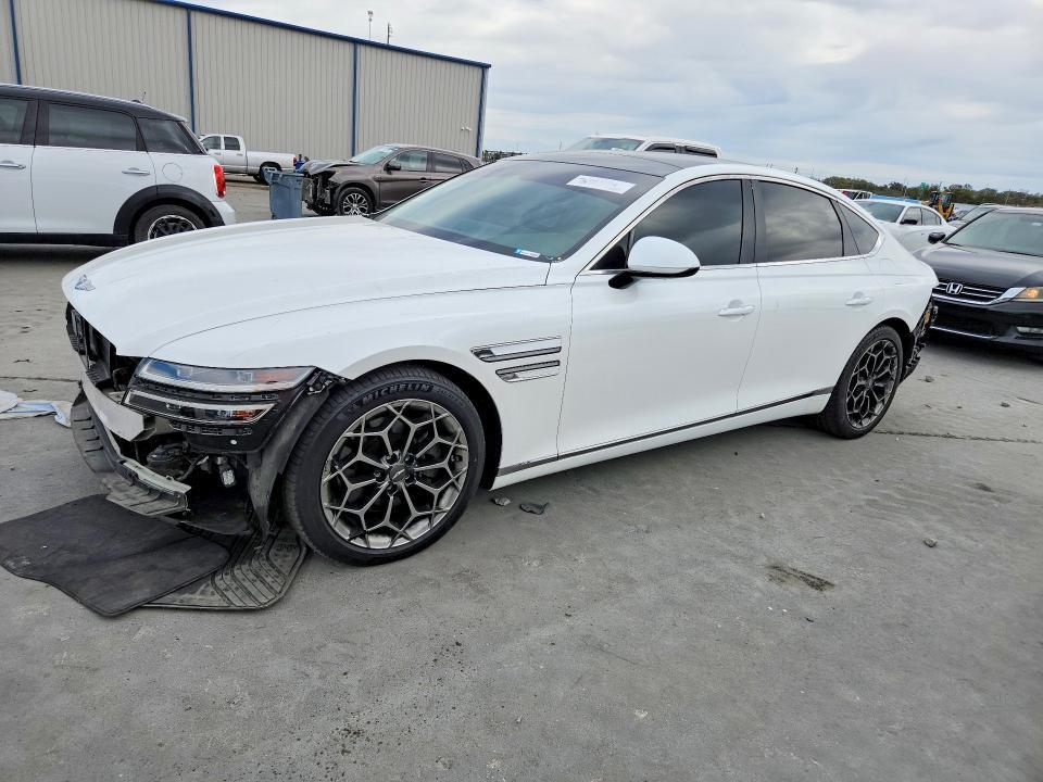 2021 Genesis G80 Base