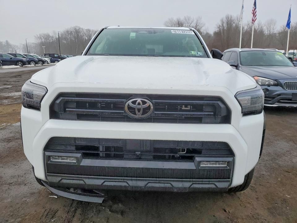 2025 Toyota 4runner SR5