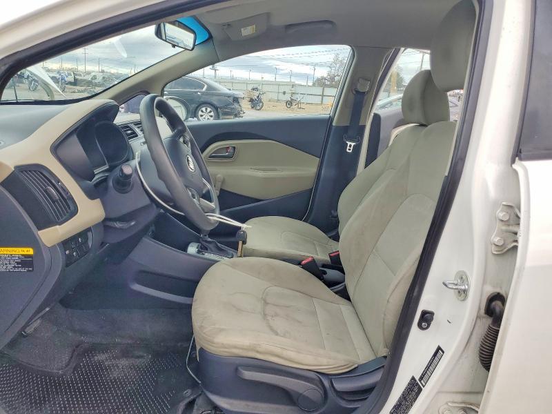 2013 KIA Rio lx