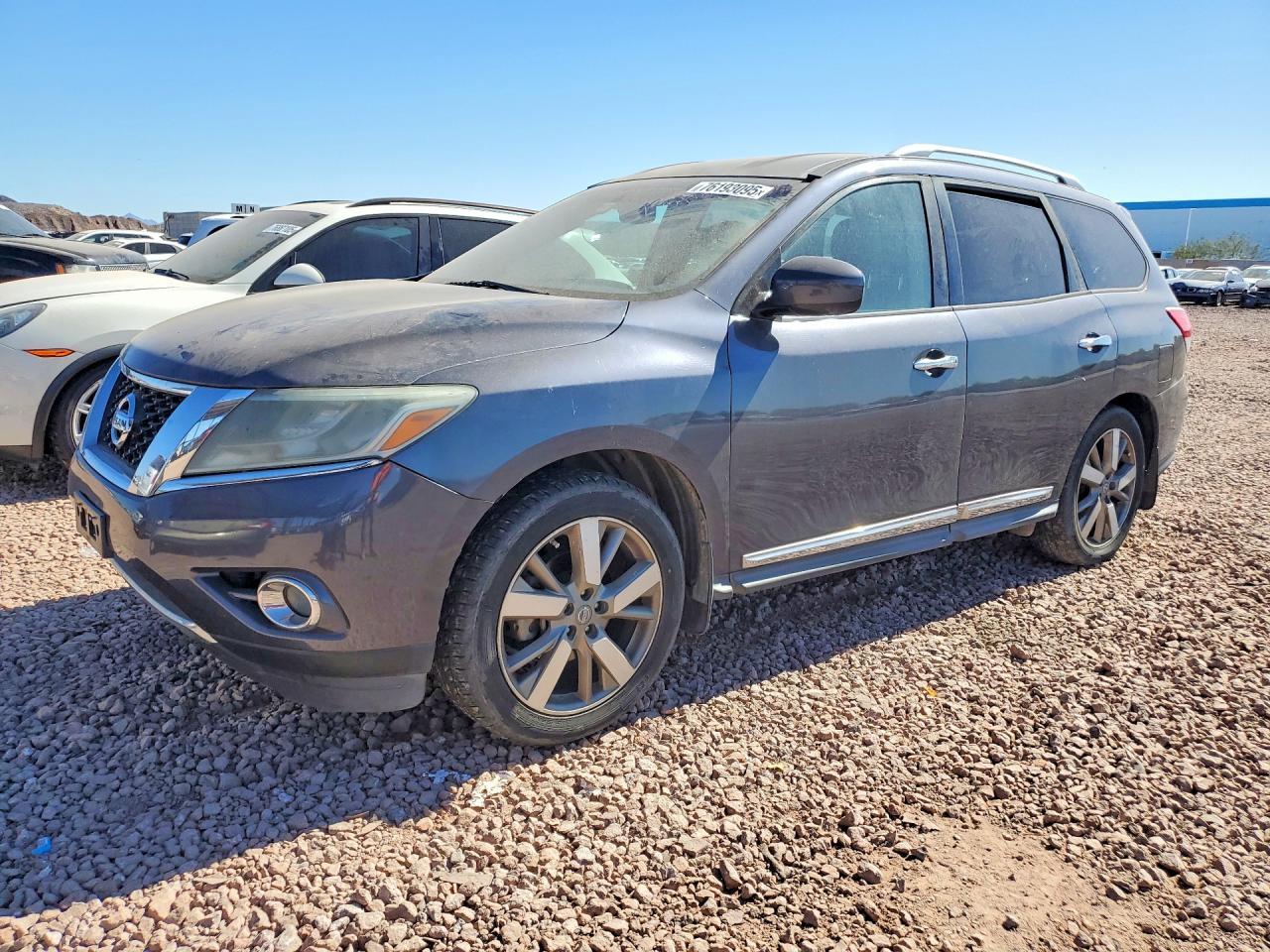 2014 Nissan Pathfinder s