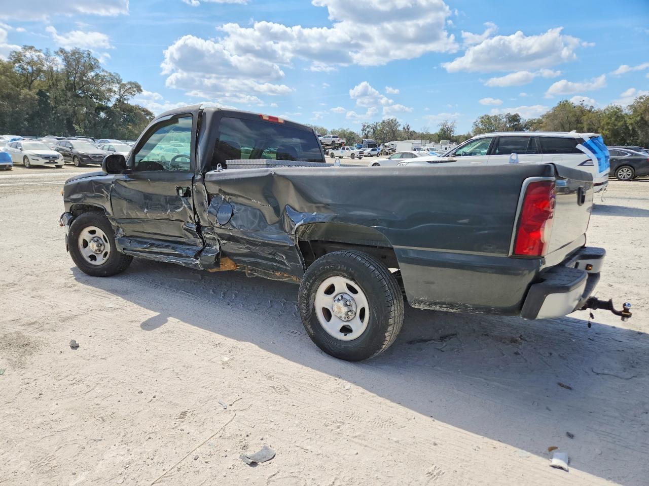 2004 Chevrolet Silverado C1500