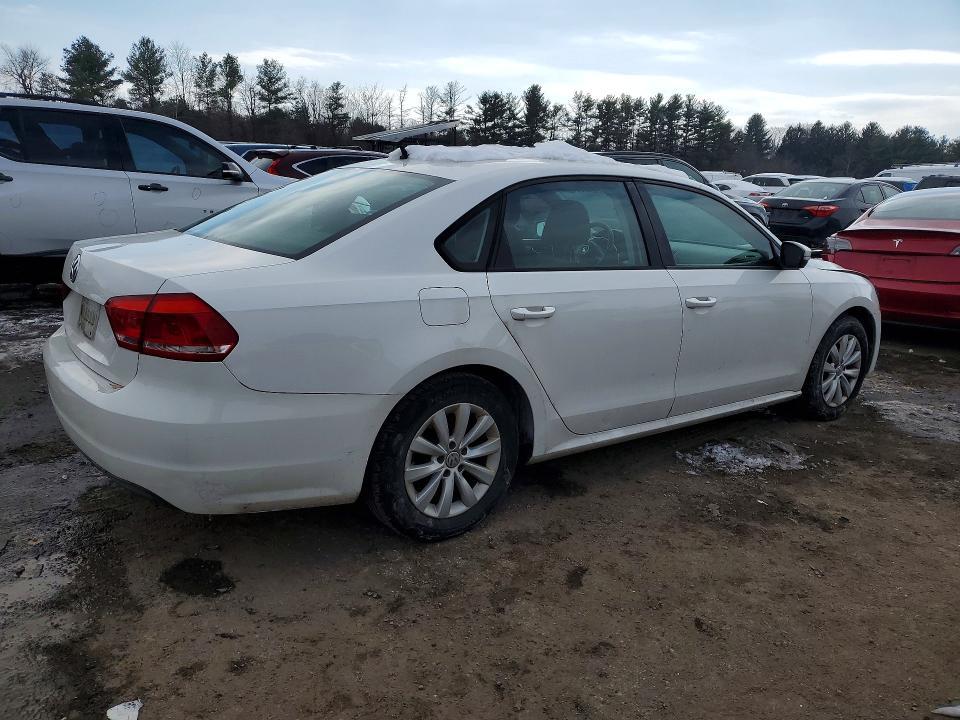 2013 Volkswagen Passat s