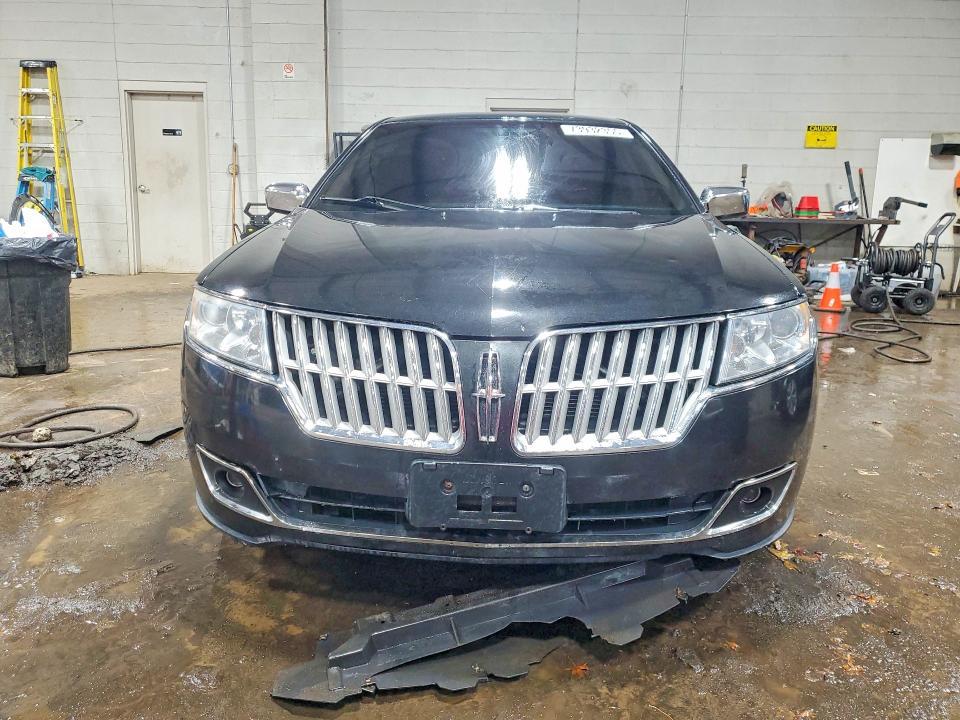 2010 Lincoln MKZ