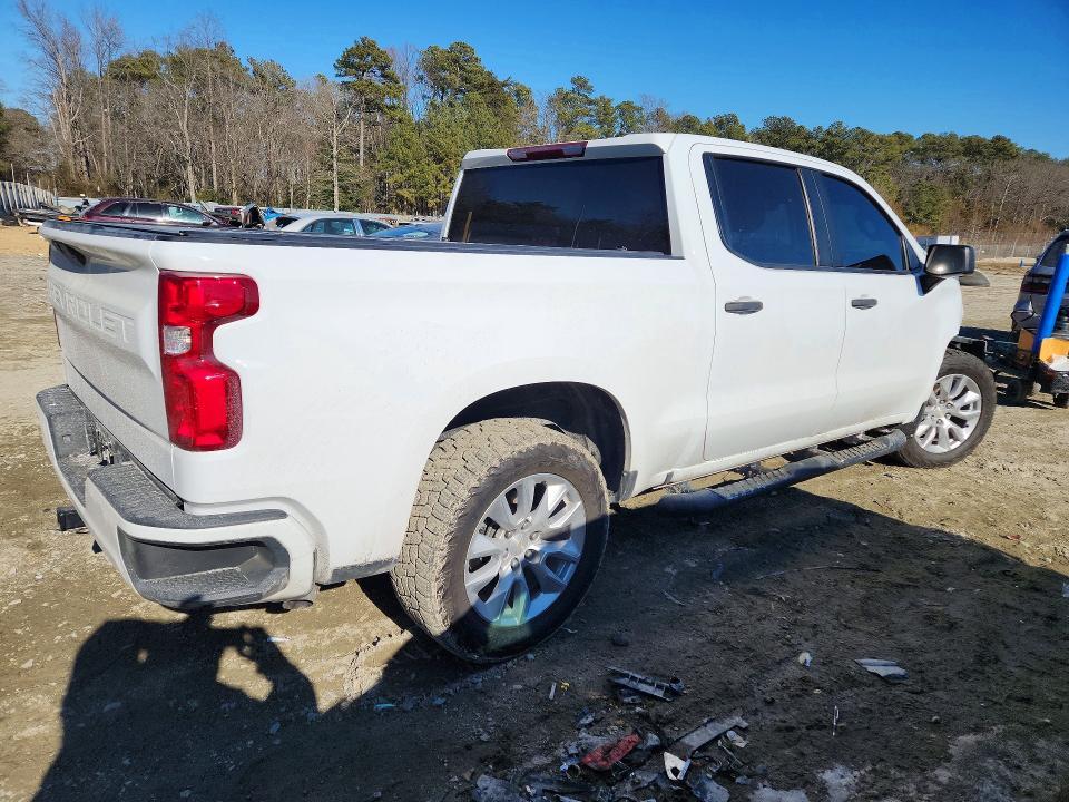 2021 Chevrolet Silverado K1500 Custom