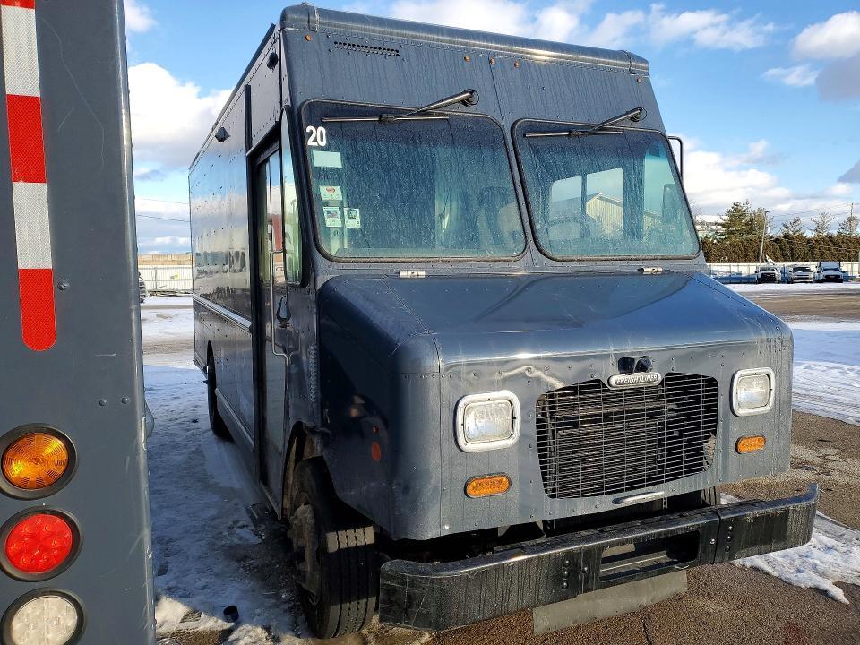 2020 Freightliner MT45 Chassis Delivery Truck