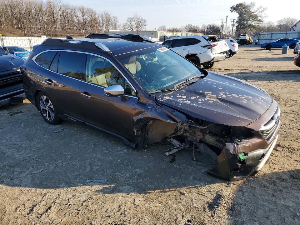 2022 Subaru Outback Touring