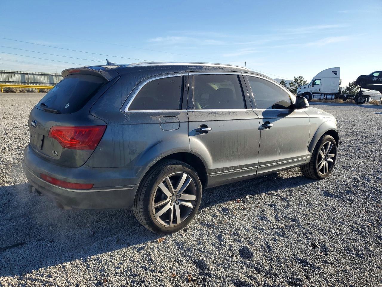 2015 Audi Q7 Premium Plus