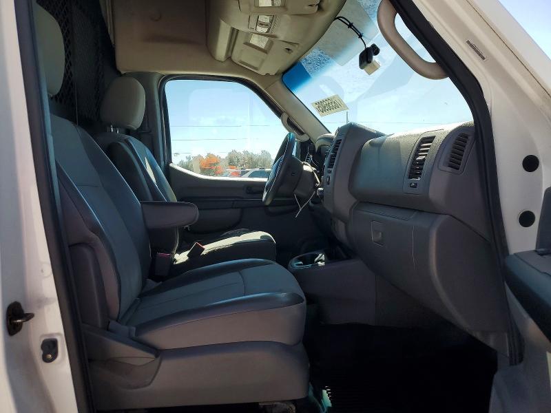 2014 Nissan Nv 2500 Utility / Service van