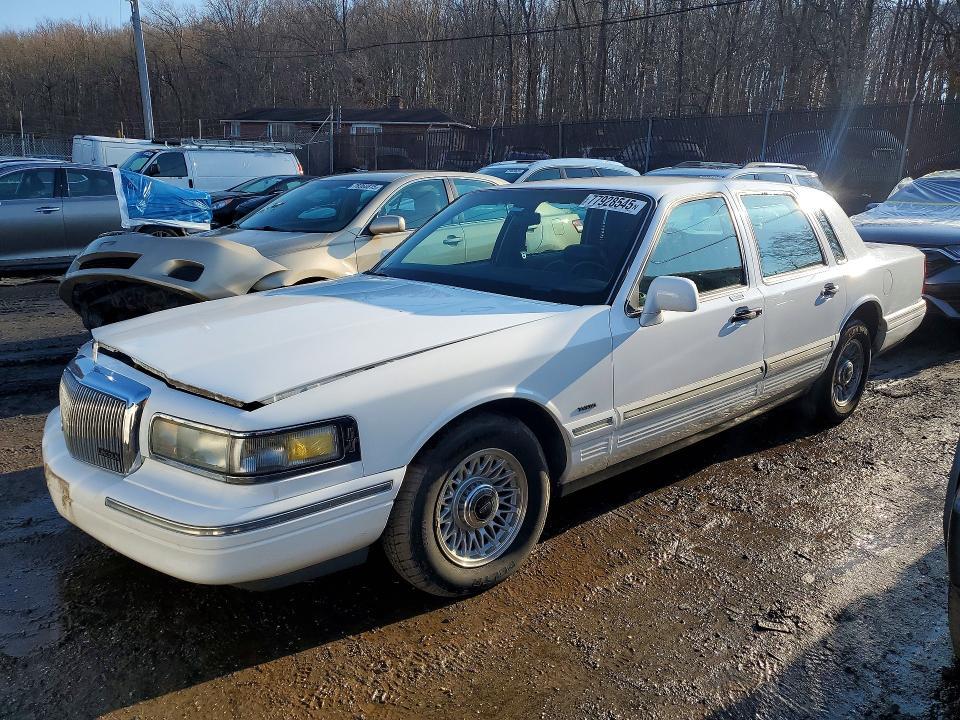 1995 Lincoln Town car Executive