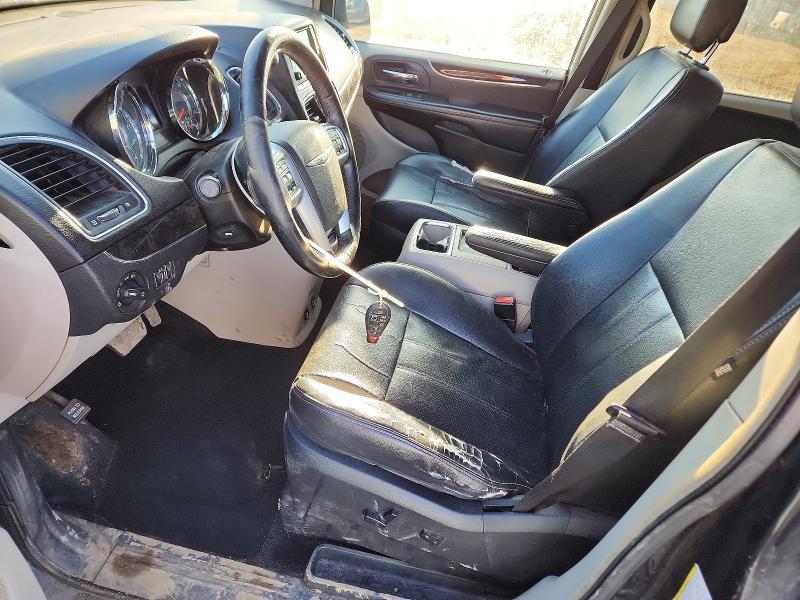 2012 Chrysler Town & Country Touring