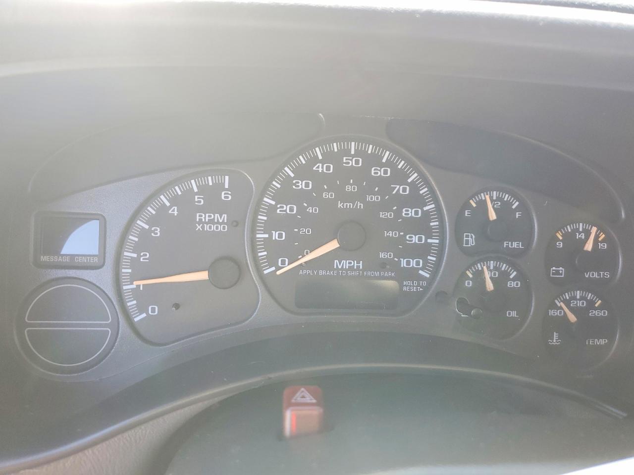 2002 Chevrolet Avalanche C1500