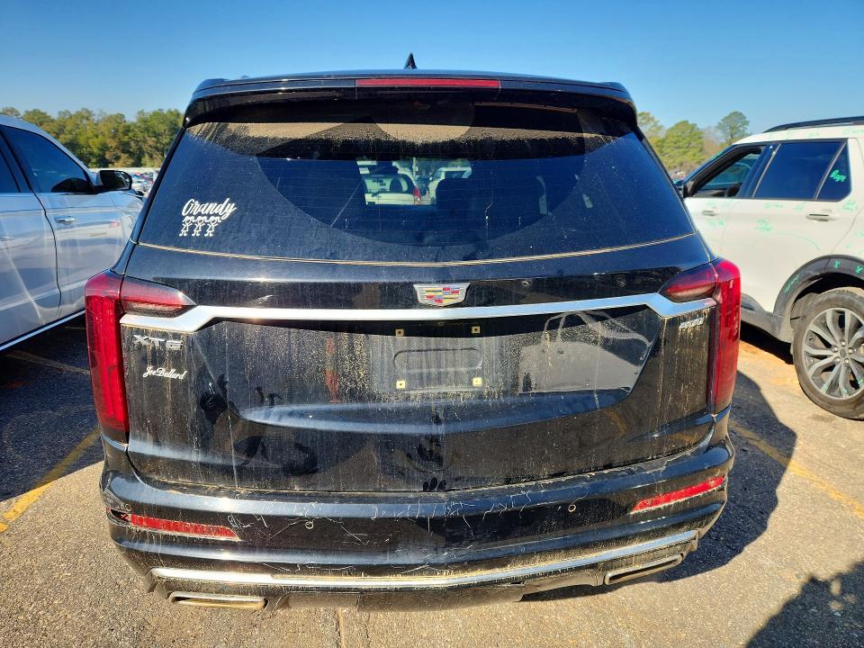 2020 Cadillac XT6 Premium Luxury
