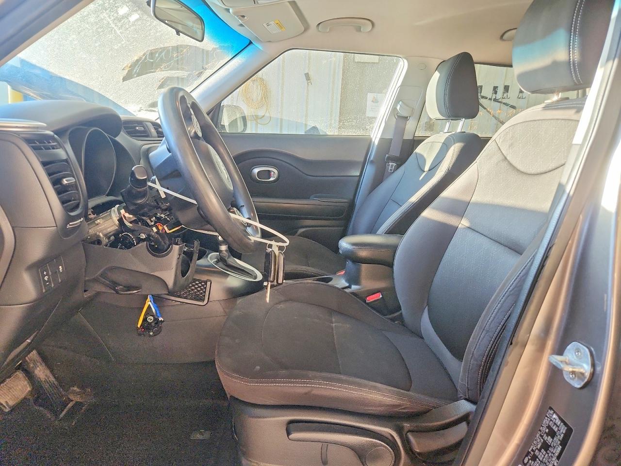 2016 KIA Soul Base