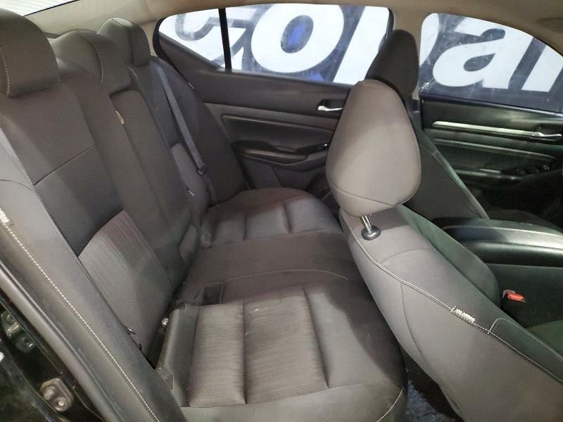 2021 Nissan Altima sv