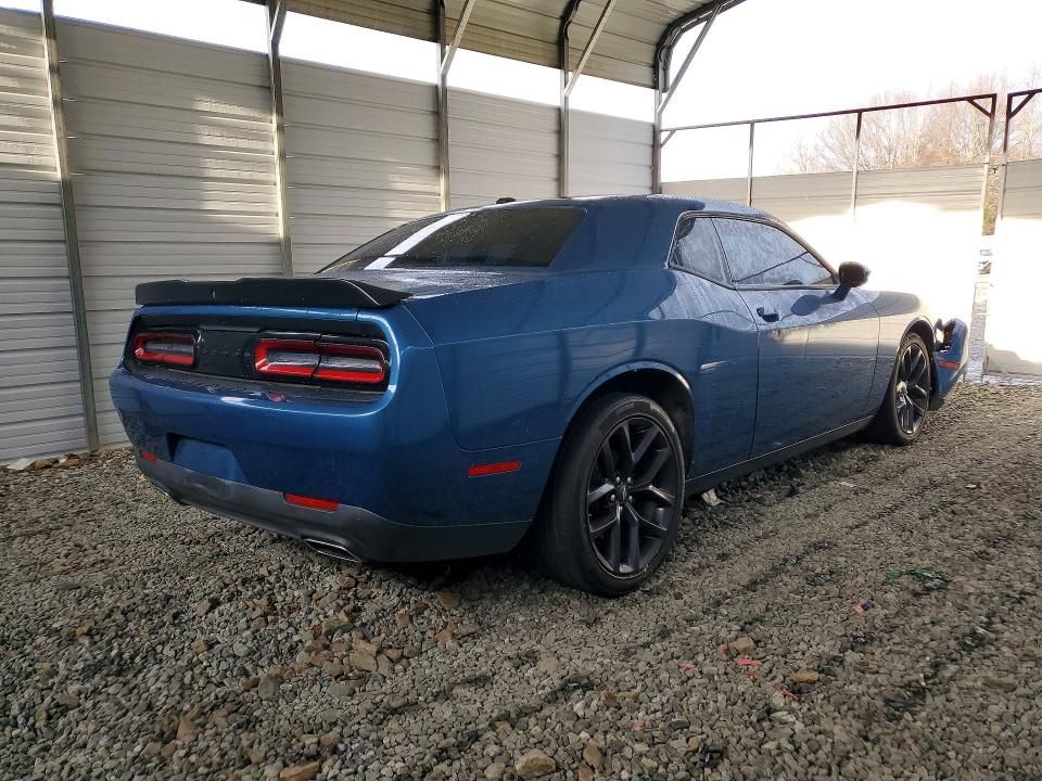 2022 Dodge Challenger sxt