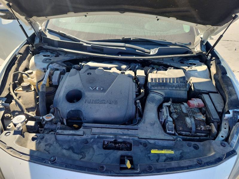 2017 Nissan Maxima 3.5 sr