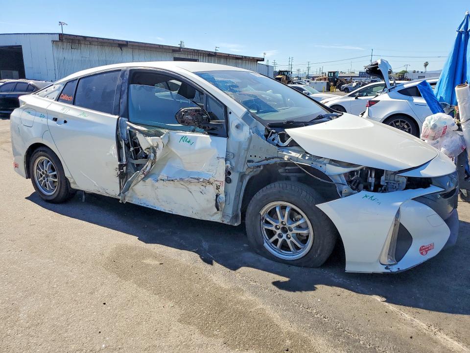2018 Toyota Prius Prime Premium