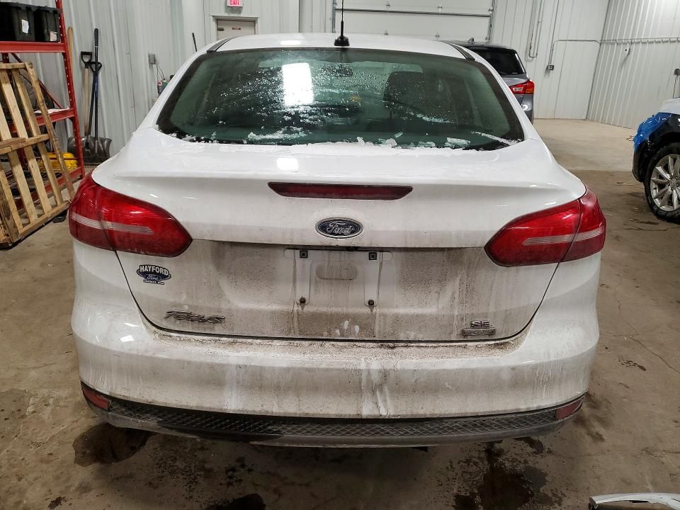 2018 Ford Focus se