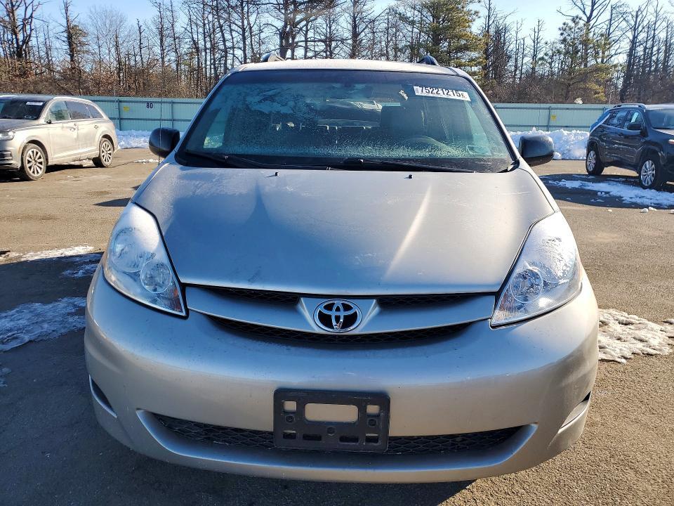 2007 Toyota Sienna ce