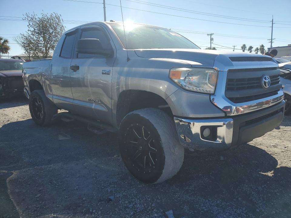 2014 Toyota Tundra Double cab sr