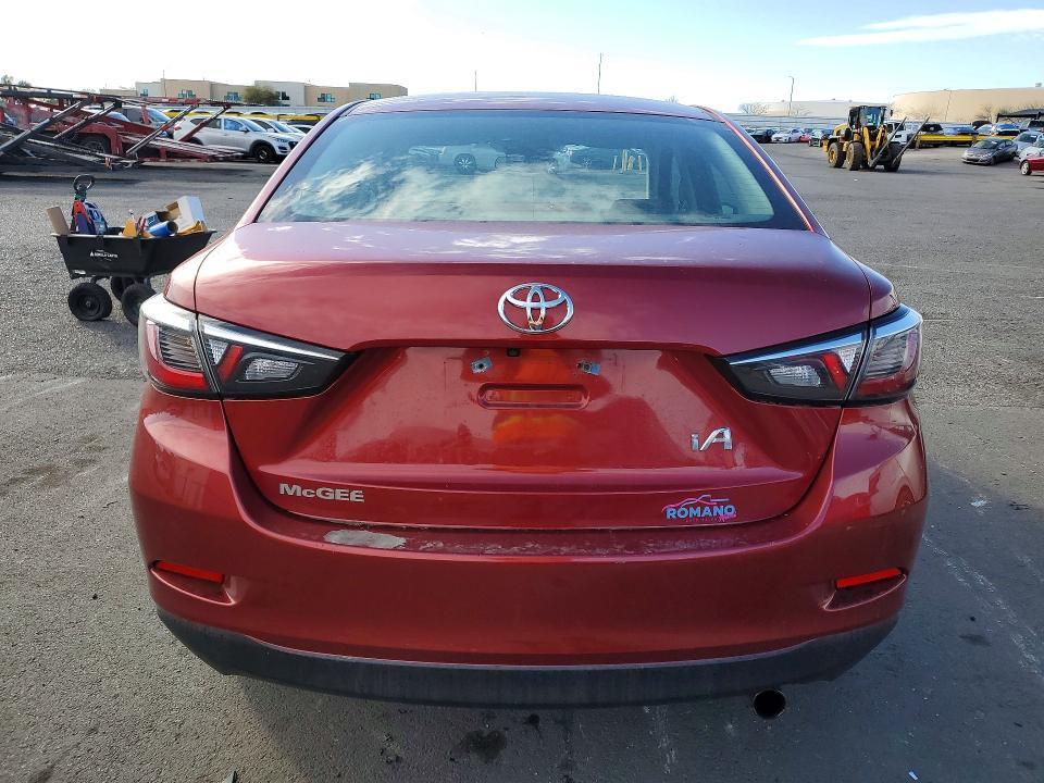 2017 Toyota Yaris ia