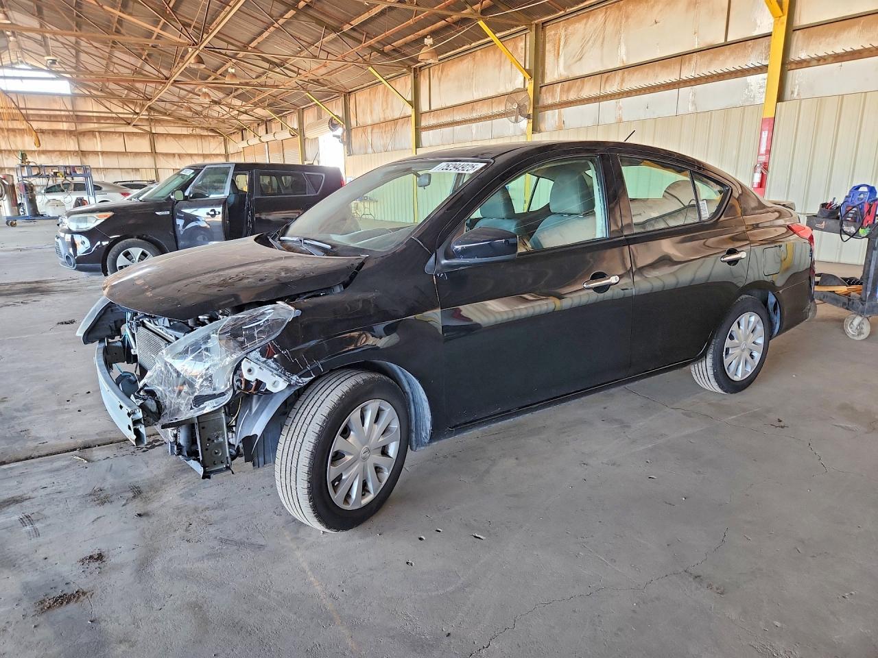 2016 Nissan Versa s