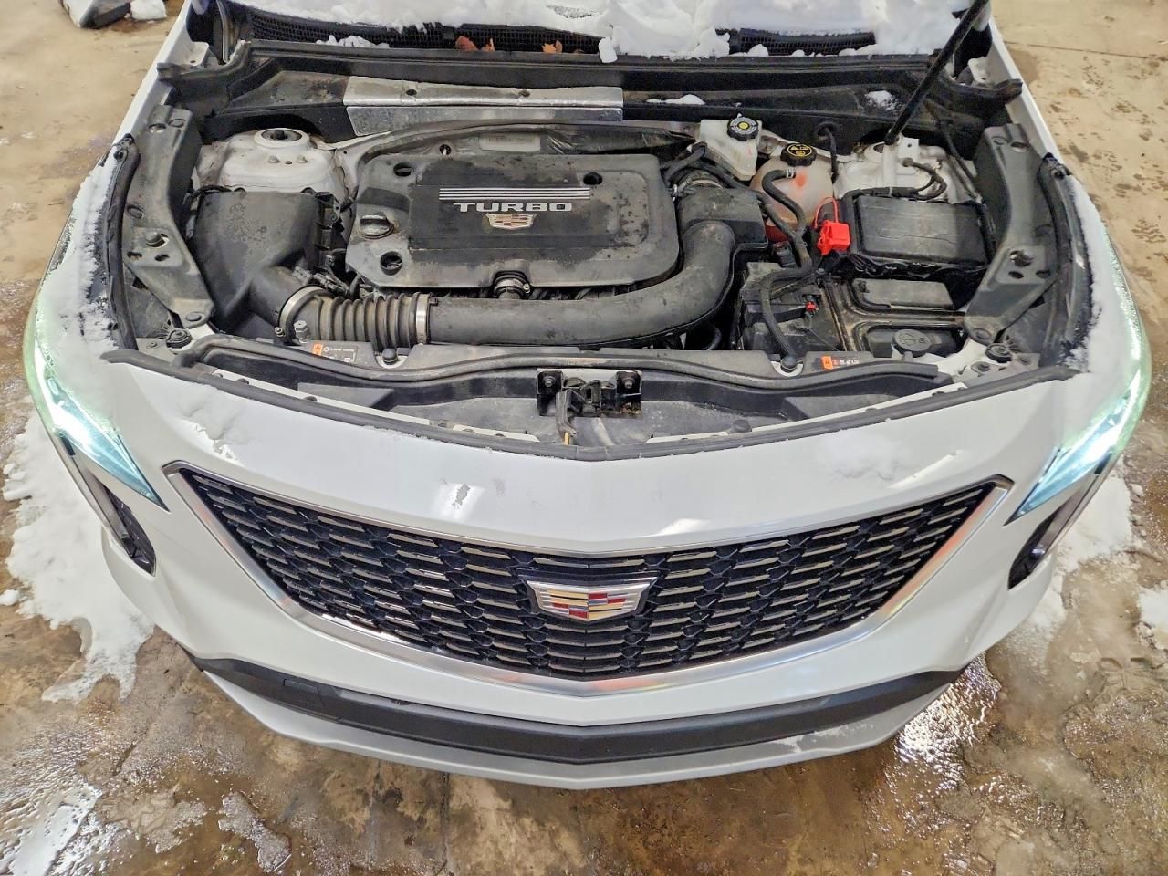 2020 Cadillac XT4 Premium Luxury