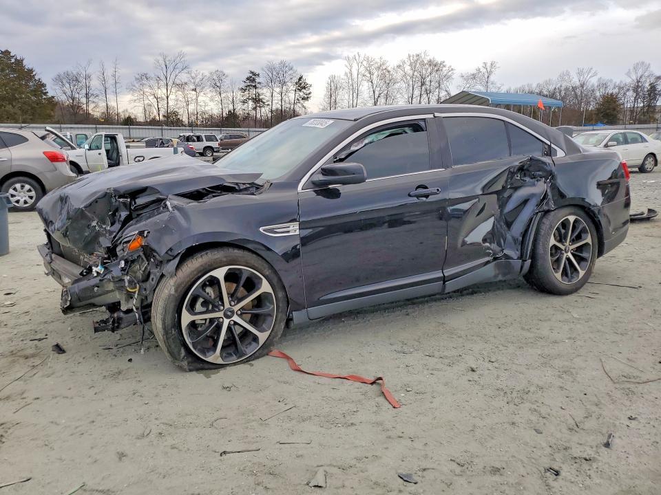 2016 Ford Taurus sel