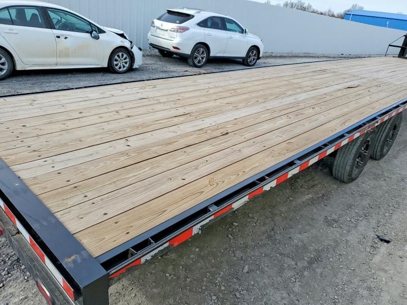 2025 Buckeye Flatbed Trailer