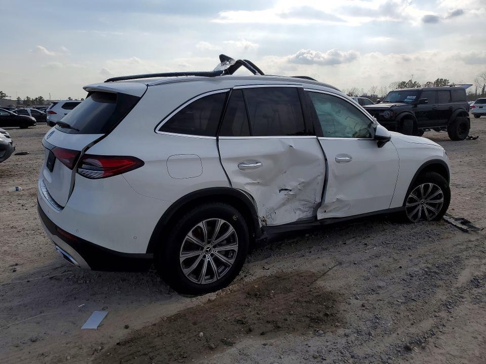 2025 Mercedes-Benz Glc 300