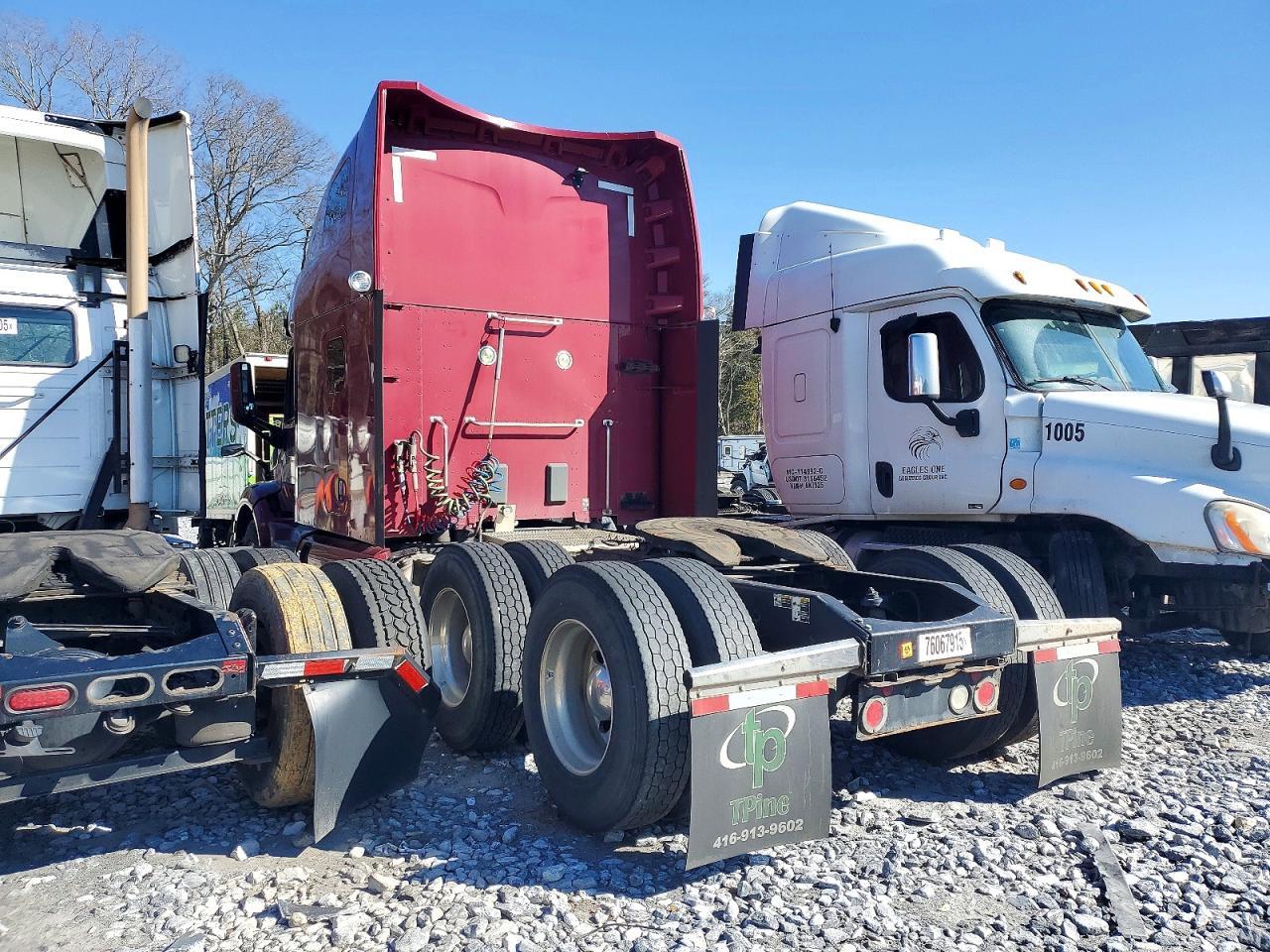 2019 Peterbilt 579 Semi Truck