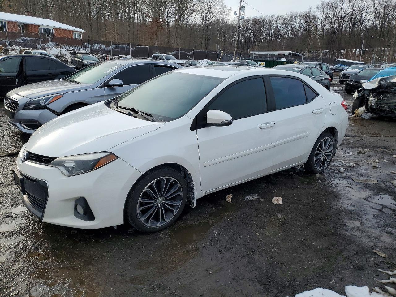 2015 Toyota Corolla l