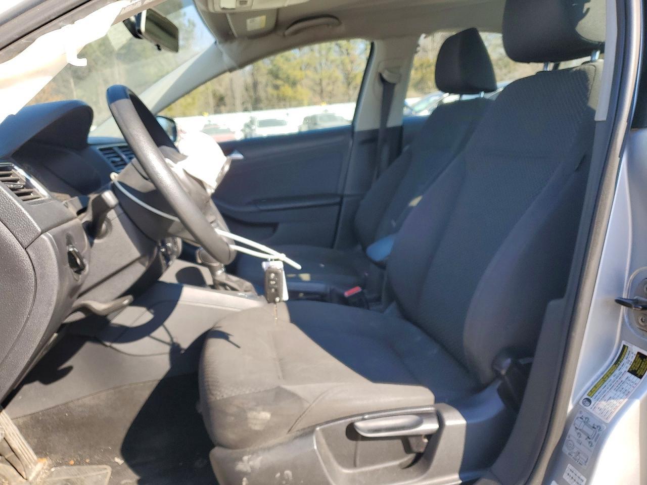 2014 Volkswagen Jetta Base