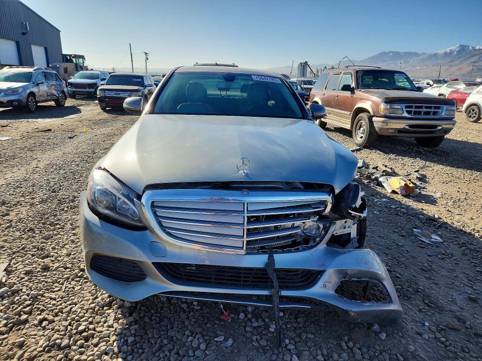 2015 Mercedes-Benz C300