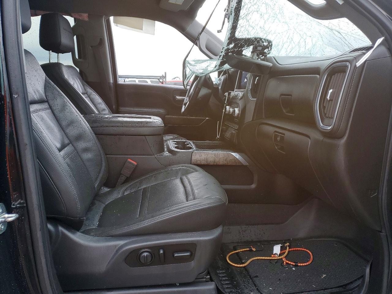 2021 GMC Sierra K2500 Denali