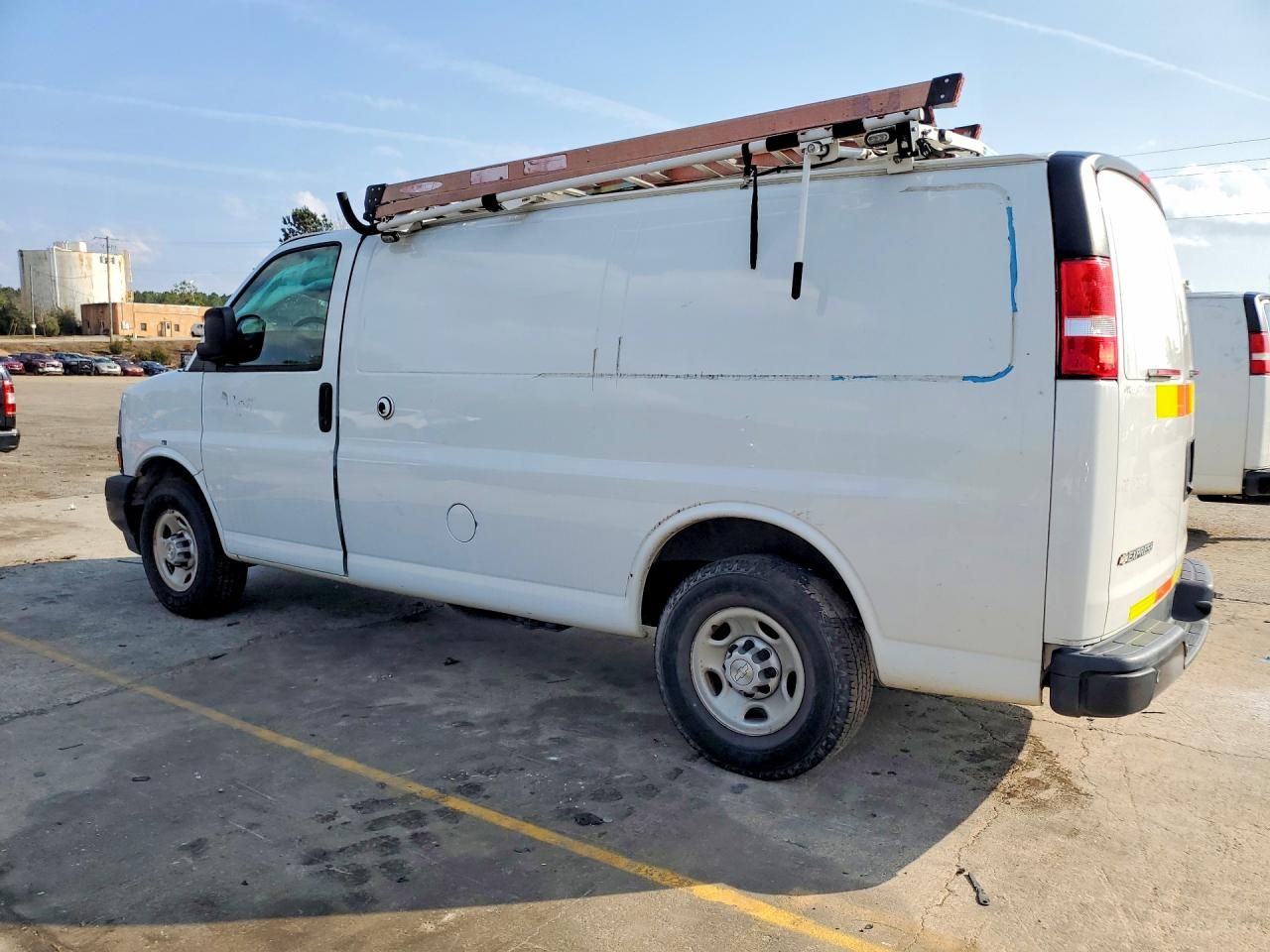 2019 Chevrolet Express G2500