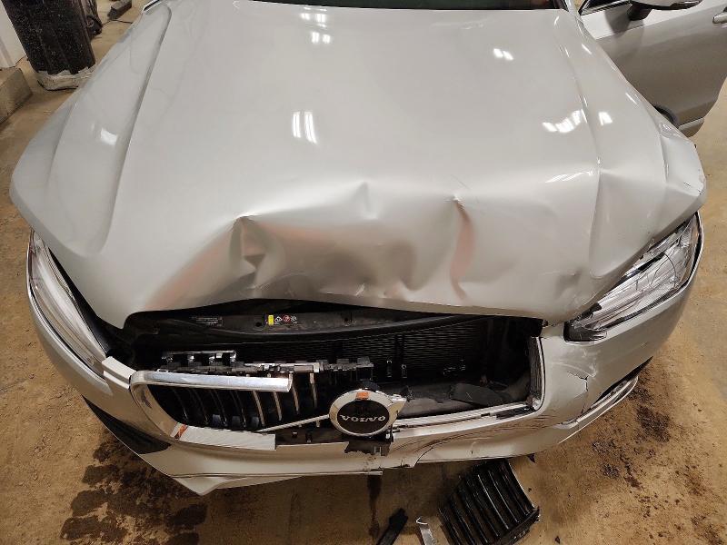 2020 Volvo Xc90 T5 Momentum