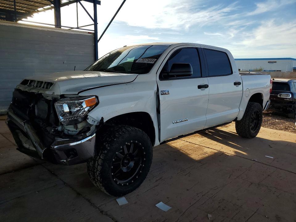 2014 Toyota Tundra SR5